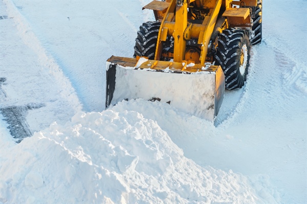 Long-Term Benefits of Professional Snow Removal for Driveways